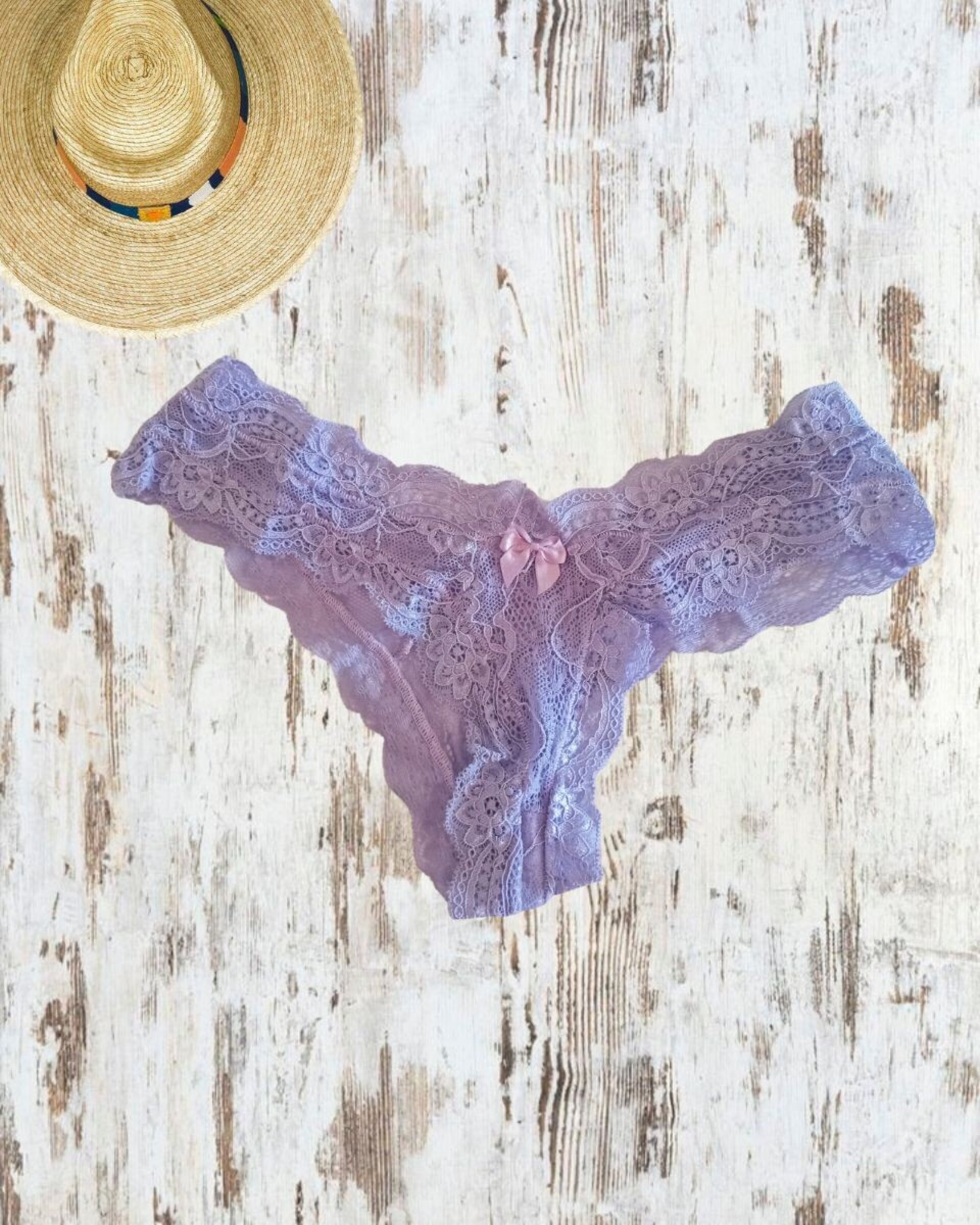 Tanga Brasileña de Encaje - 6