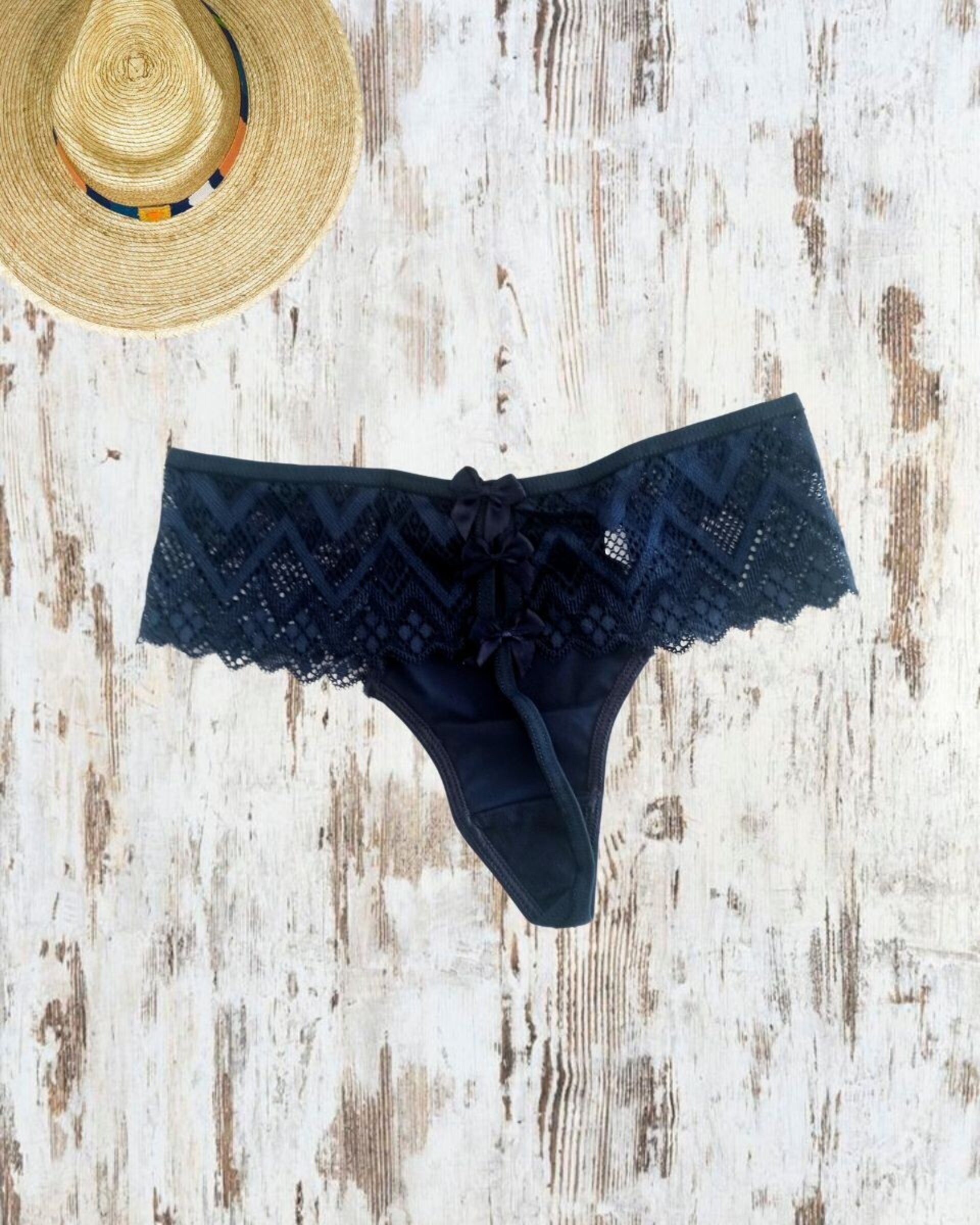 Tanga Brasileña Roja con lazos - 5